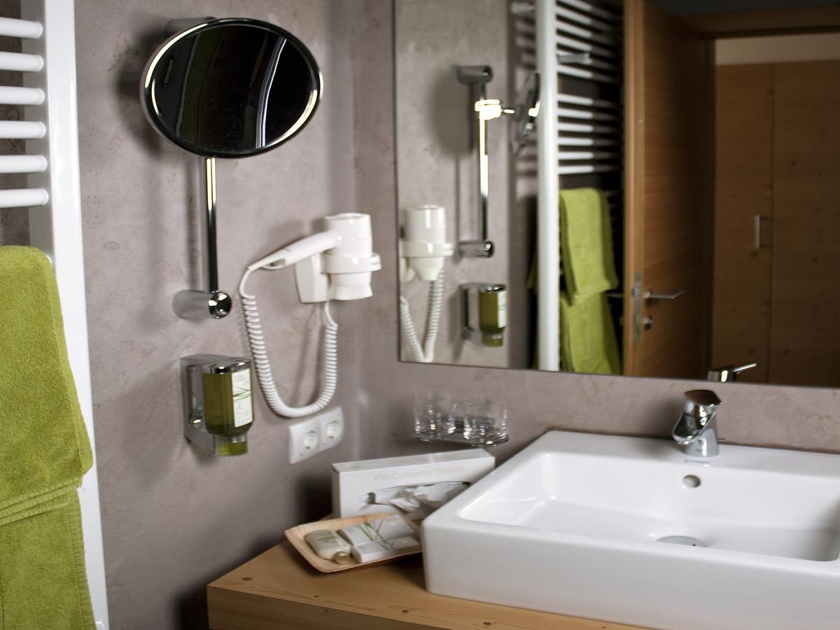Natuerlich Hotel Mit Charakter 피스 외부 사진